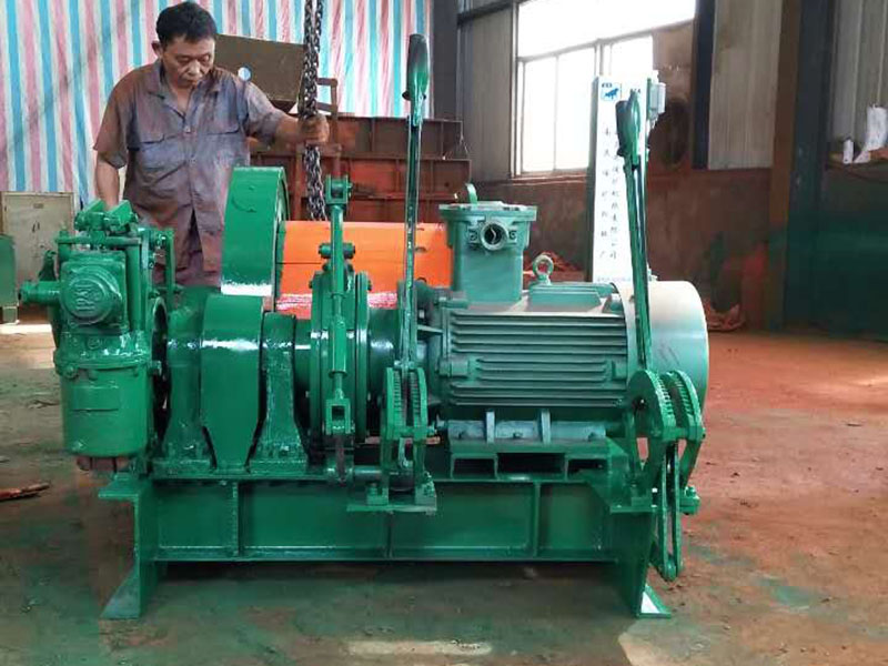 绞车开车前检查